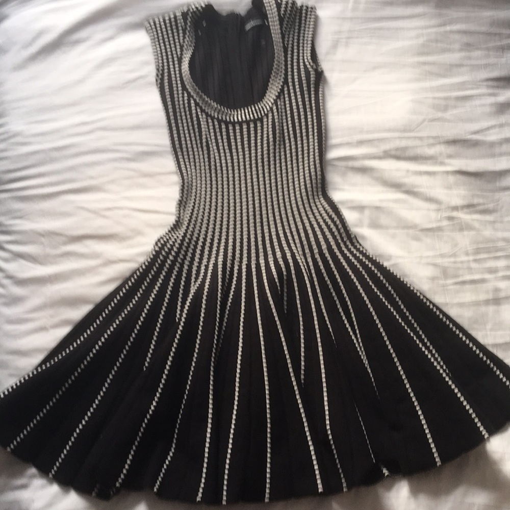 XS Moda International Black and White Dress